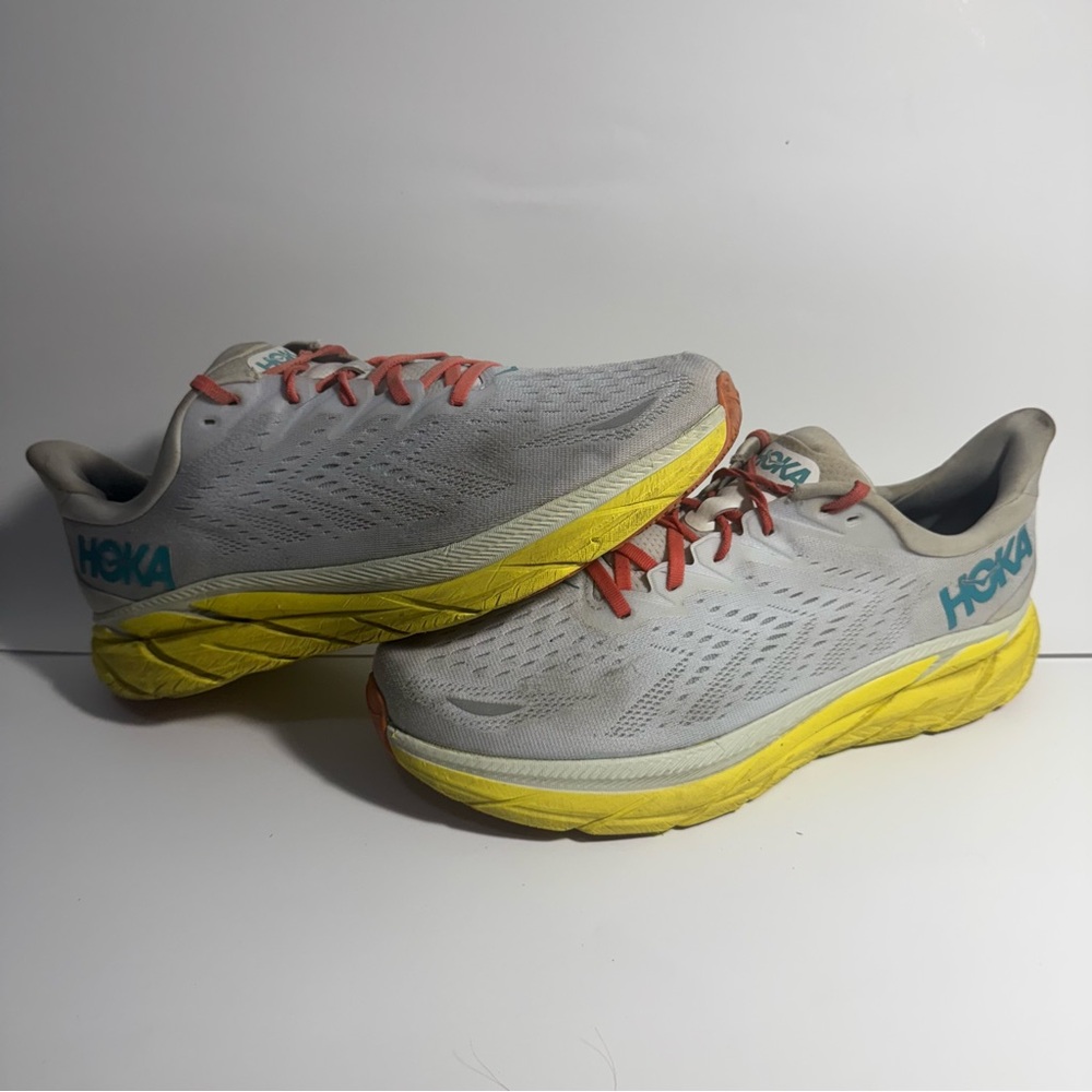 Hoka One One Clifton 8 Mens Size 12.5 2E Running Shoes White/Yellow 1119393